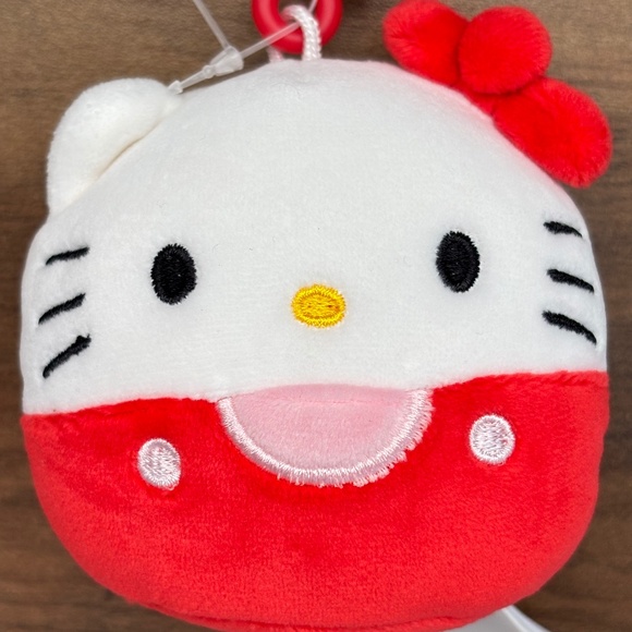 NWT SQUISHMALLOWS Sanrio Mini Plush 3.5" HELLO KITTY Clip On Key Chain Bag NEW - Picture 2 of 11